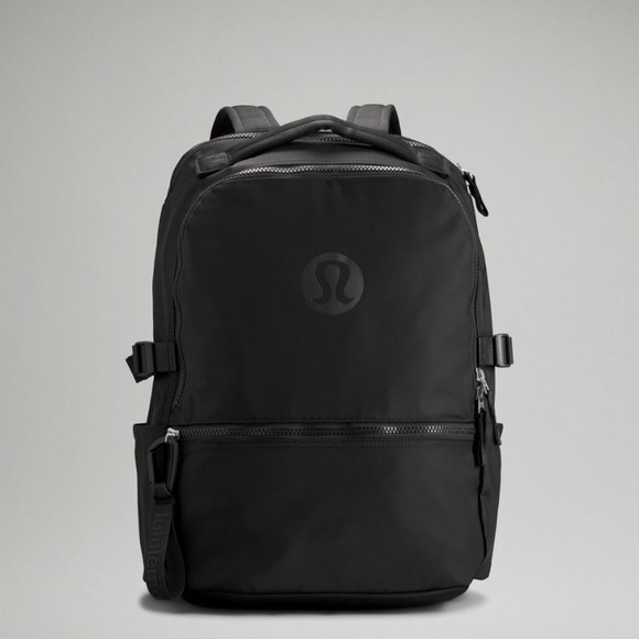 Lululemon Crew Backpack 22L - NWT - Picture 1 of 5